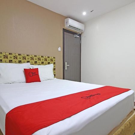 Hotel RedDoorz near UNS Solo Zewnętrze zdjęcie