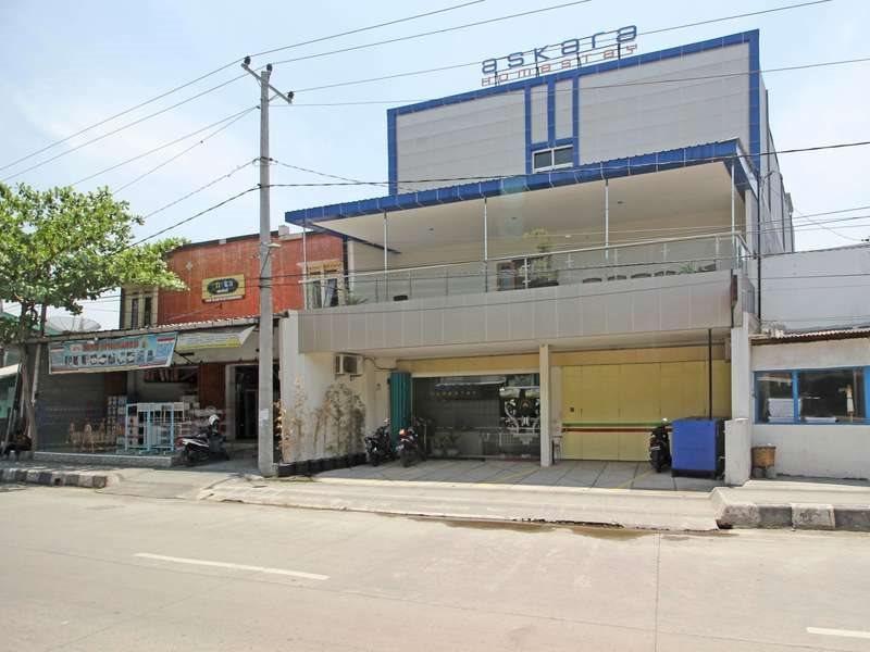 Hotel RedDoorz near UNS Solo Zewnętrze zdjęcie